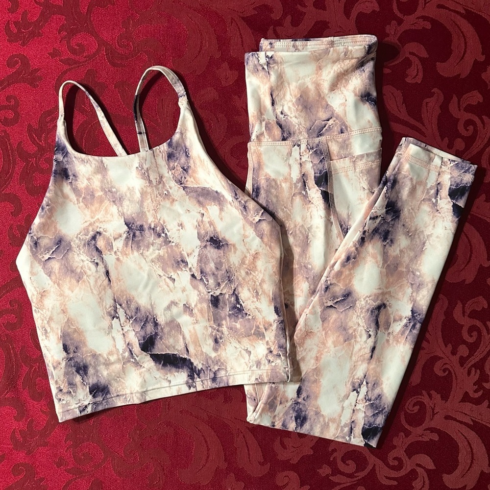 Old Navy Women’s PowerSoft Activewear Set